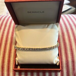 A beautiful brand new in box gold berricle cz tennis bracelet